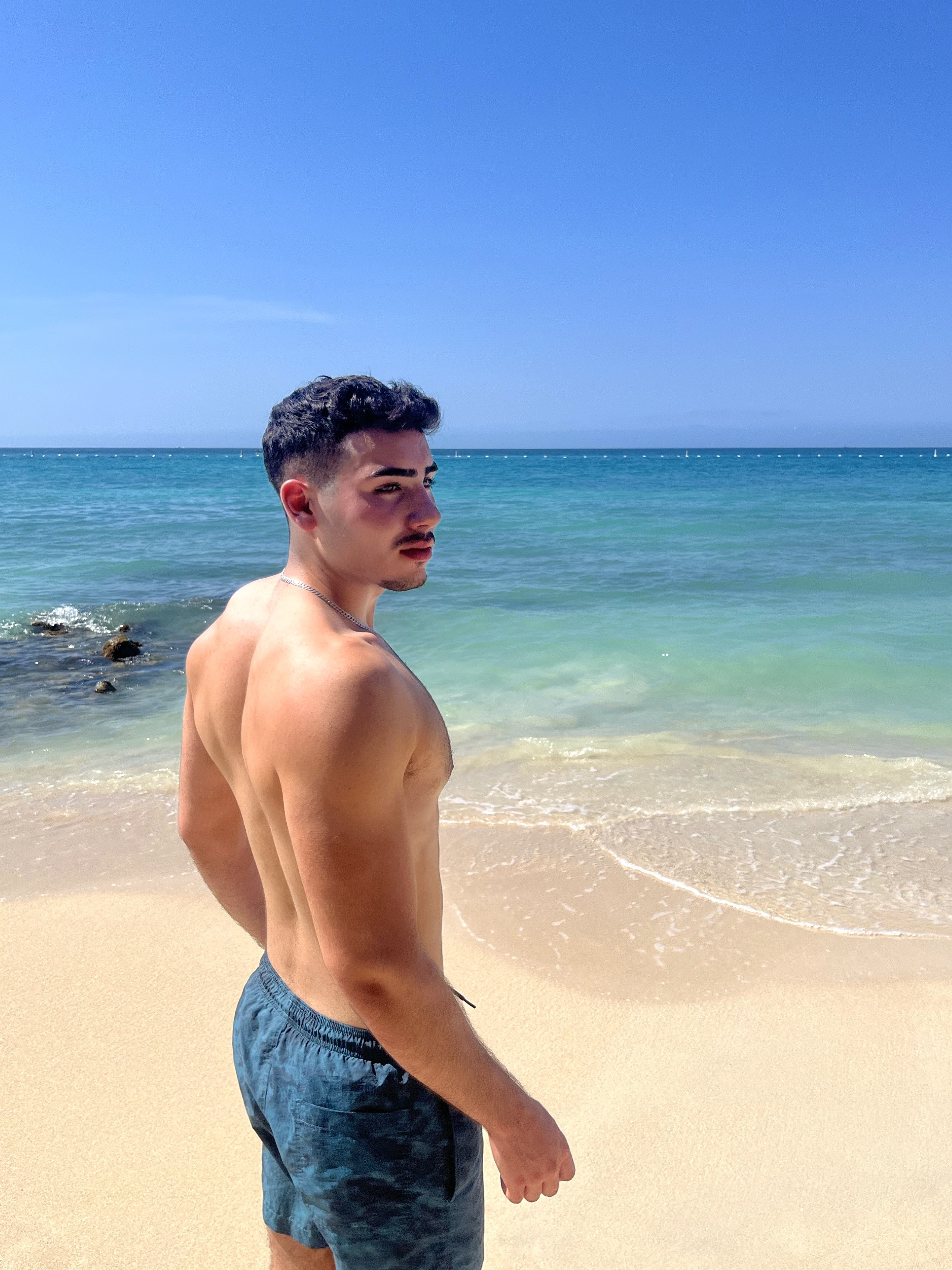 Jacob Roams in Colombia